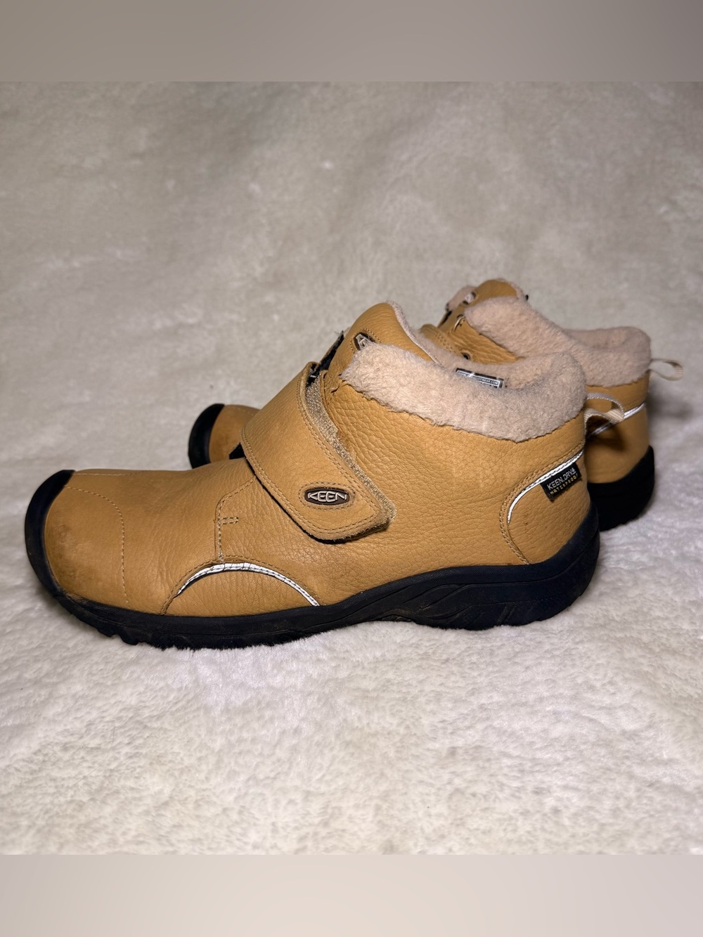 KEEN KOOTENAY III  BROWN LEATHER INSULATED WATERPROOF BOOT YOUTH size 5